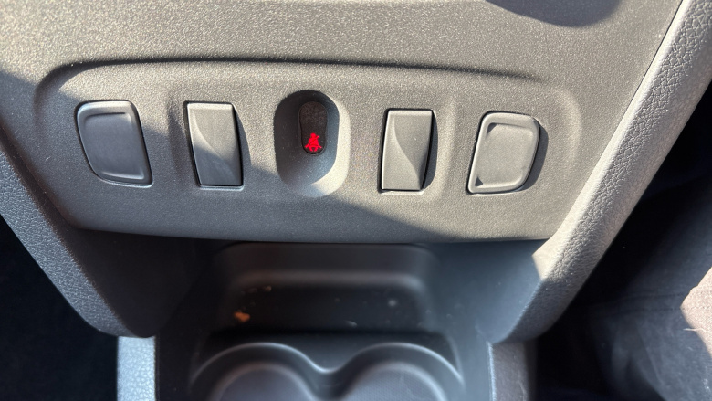 Dacia Sandero 0.9 TCe Essential 5dr Petrol Hatchback